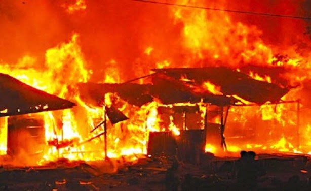 Breaking:Inferno Hits Bodija Isopako Plank Market -(Watch Video) Eaglessightnews