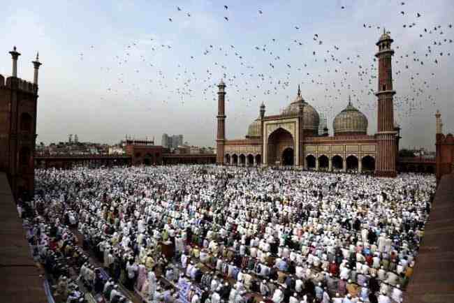Eid-al-Fitr: Saudi sights moon, declares Friday for Sallah