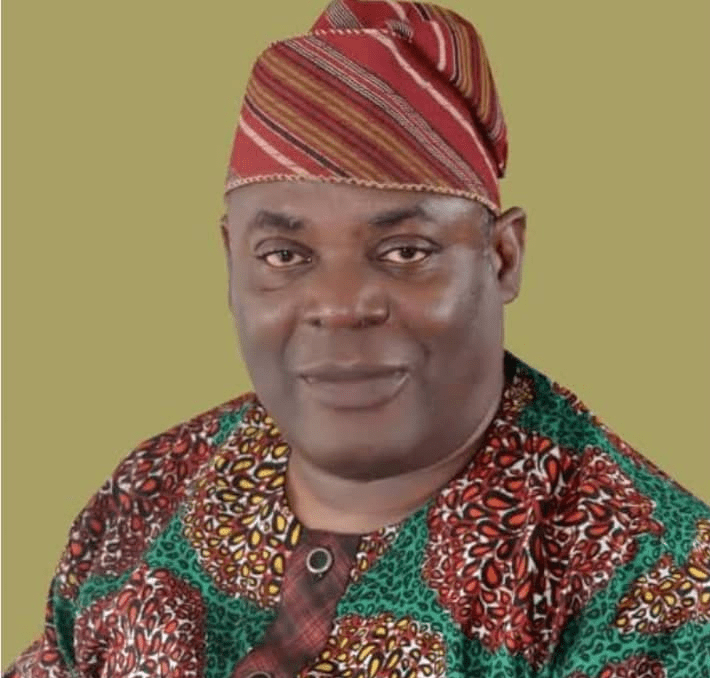 Makinde Appoints Olaniyan Olarenwaju As VC For Emmanuel Alayande University of Education