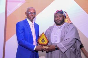 Makinde lauds Tribune Editor over DAME Awards win