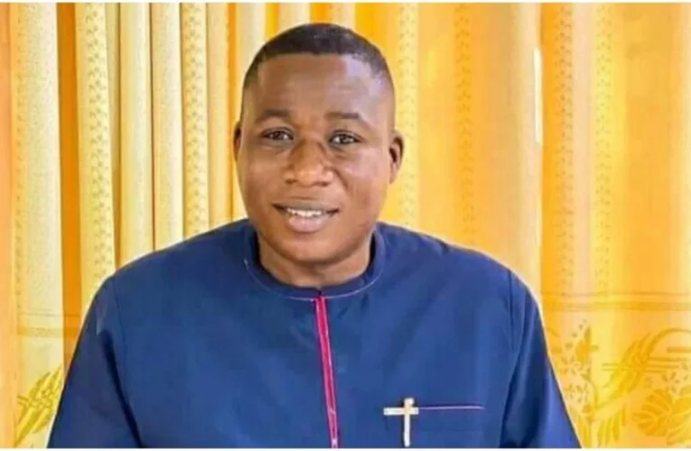 Ekiti:Sunday Igboho Invokes God of Iron Against Killers Of Monarch’s