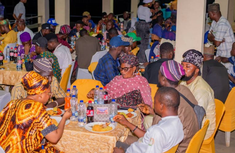 Ramadan:Youth and Sports’ Commissioner Hon Adegoke, Hosts Iftar to Unite Youth Stakeholders in Oyo (Photo Speaks)
