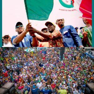  LG Poll:Mammoth Crowd As Olufade Officially Receives Ibadan North  PDP  Chairmanship Candidate's Flag 