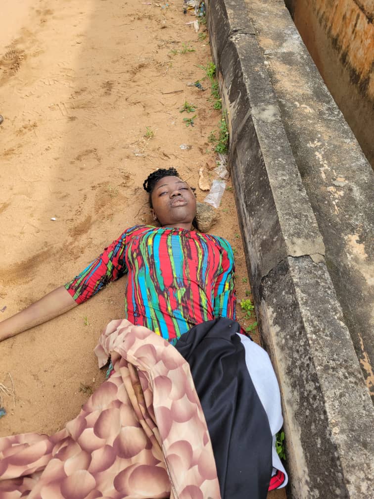 Lady's Corpse Found on Road Side at Delta State after Visit to Man She Met Online - (Photos)