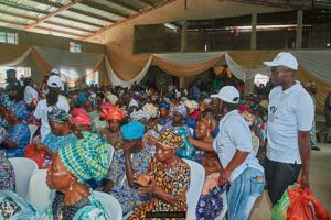 Ademola Agoro Foundation Empowers Widows, Youths, Others. 