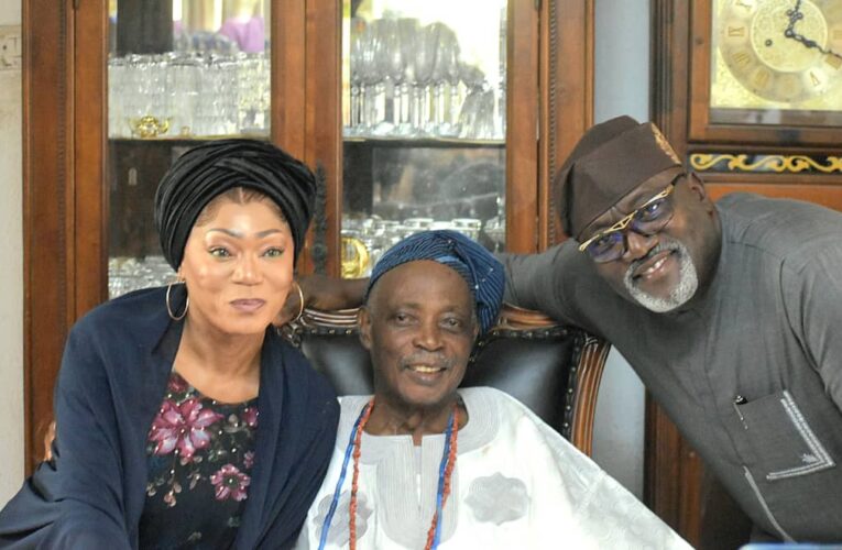 Odidiomo, Wife Visit Olubadan-Designate Ladoja, Hail His Emergence as “Historic and Divine”